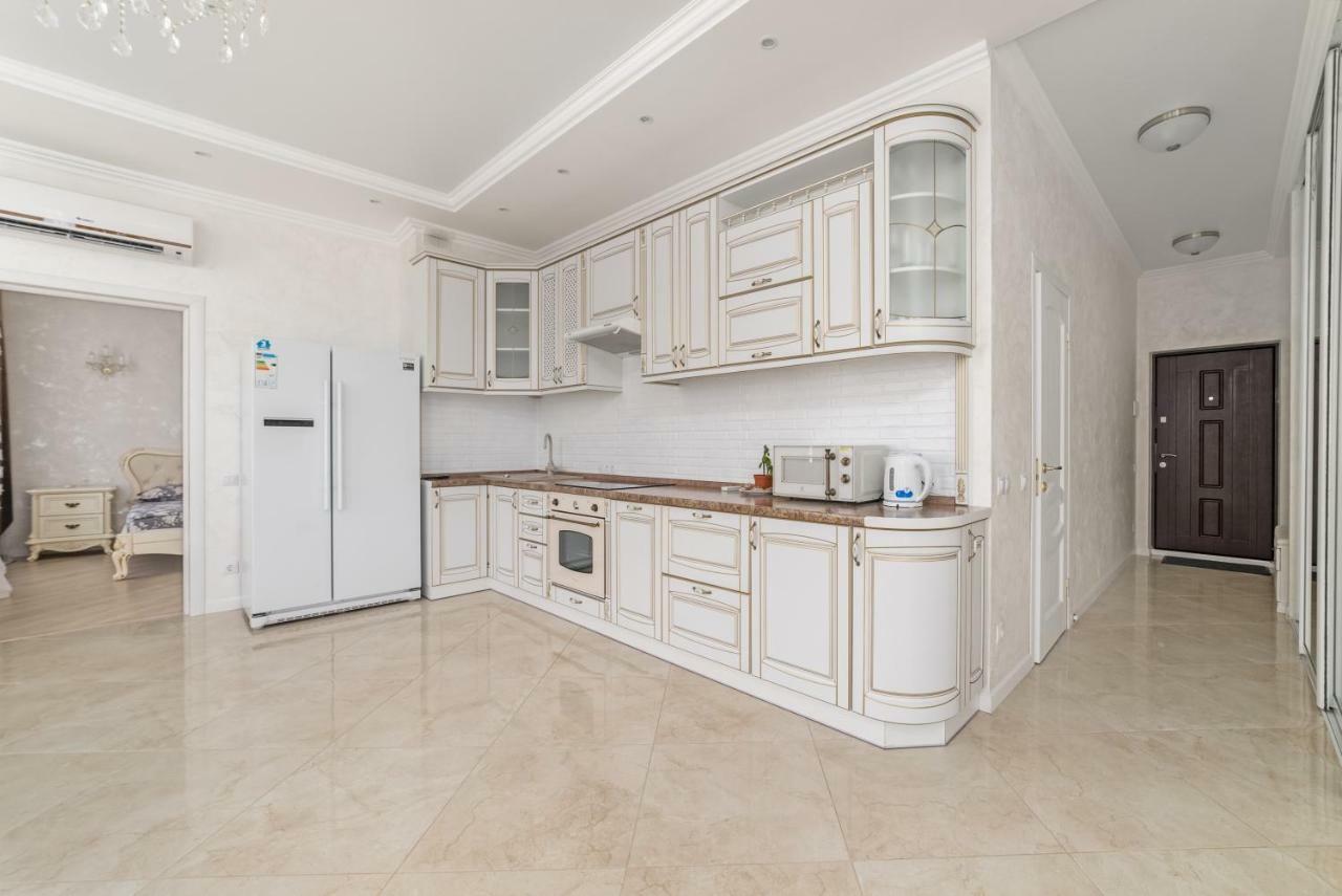 Vip Level Sea View Apartment Odessa Extérieur photo